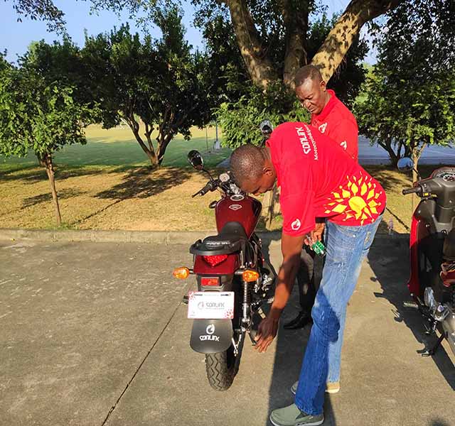 Gahna الموزع ، دراجة نارية ، دراجة نارية