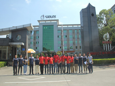 غانا الموزعين زيارة 1