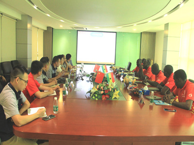 غانا الموزعين زيارة 3